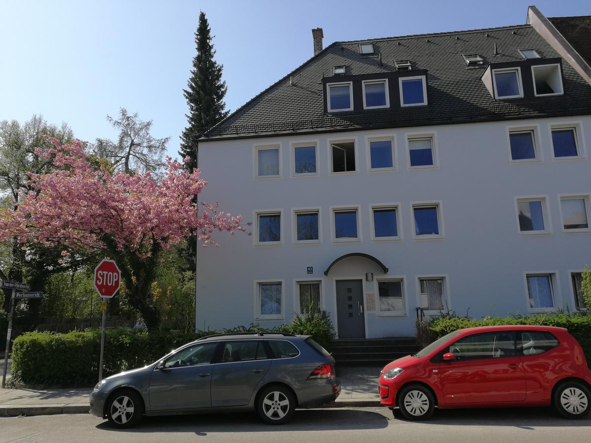Отель Boardinghouse Munchen-Laim Экстерьер фото