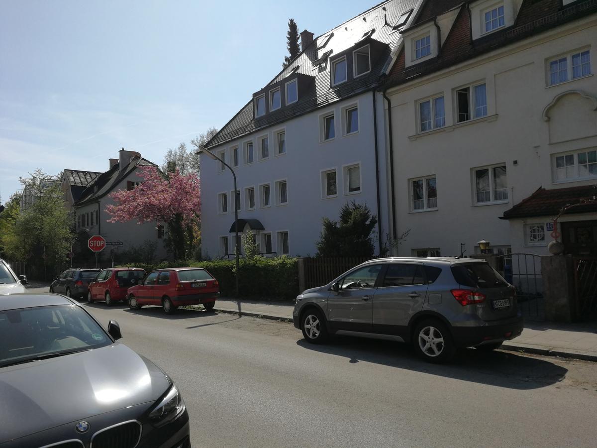 Отель Boardinghouse Munchen-Laim Экстерьер фото